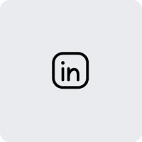 Das Bild zeigt das LinkedIn-Logo in einem quadratischen, minimalistischen Design auf einem hellen Hintergrund.