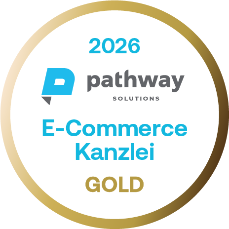Ein goldener Abzeichen mit dem Text "2026 E-Commerce Kanzlei" und dem Logo von Pathway Solutions.